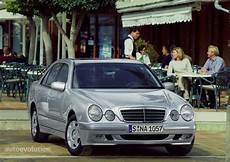 Mercedes W210
